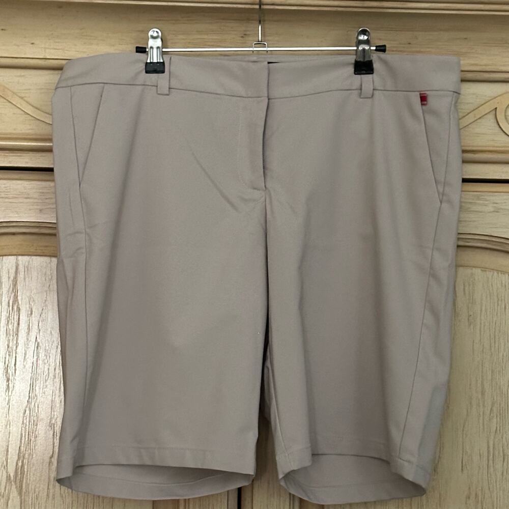 Montauk Tackle Company women’s shorts size 12. tan iv sun protection. - Picture 1 of 5